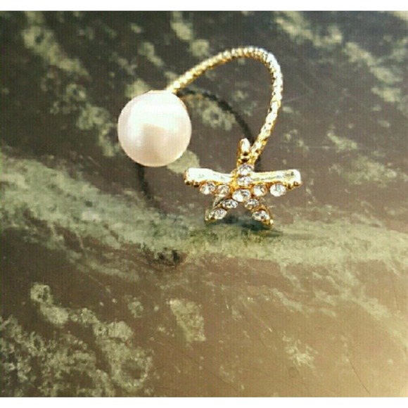 Adjustable Star Simulated Pearl Ring, Rhinestones - Picture 3 of 4